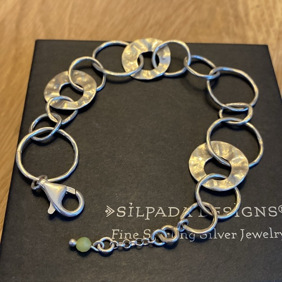 SILPADA hammered circles sterling silver bracelet. Fun and flirty style! - Picture 4 of 9